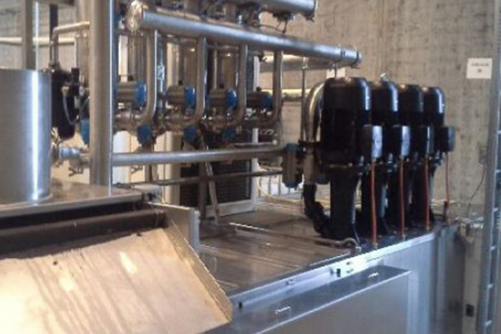full flow central plant coolant filtration